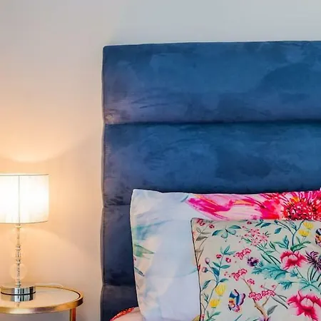 Apartamento Qian Avenida Republica * Βίλα Νόβα ντε Γκάια