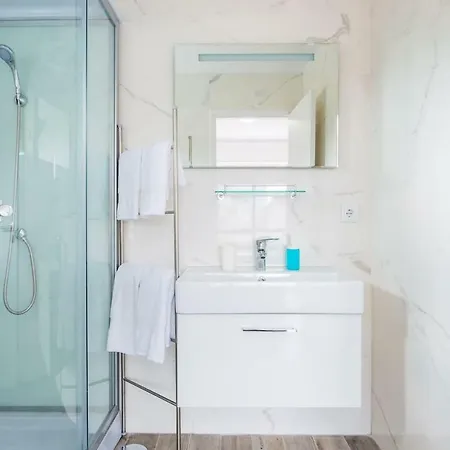 Διαμέρισμα Apartamento Qian Avenida Republica Βίλα Νόβα ντε Γκάια