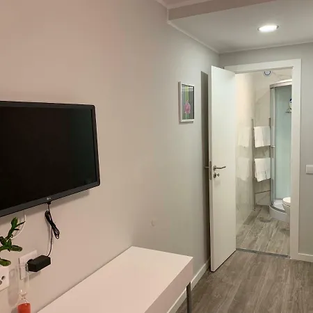 Διαμέρισμα Apartamento Qian Avenida Republica Βίλα Νόβα ντε Γκάια